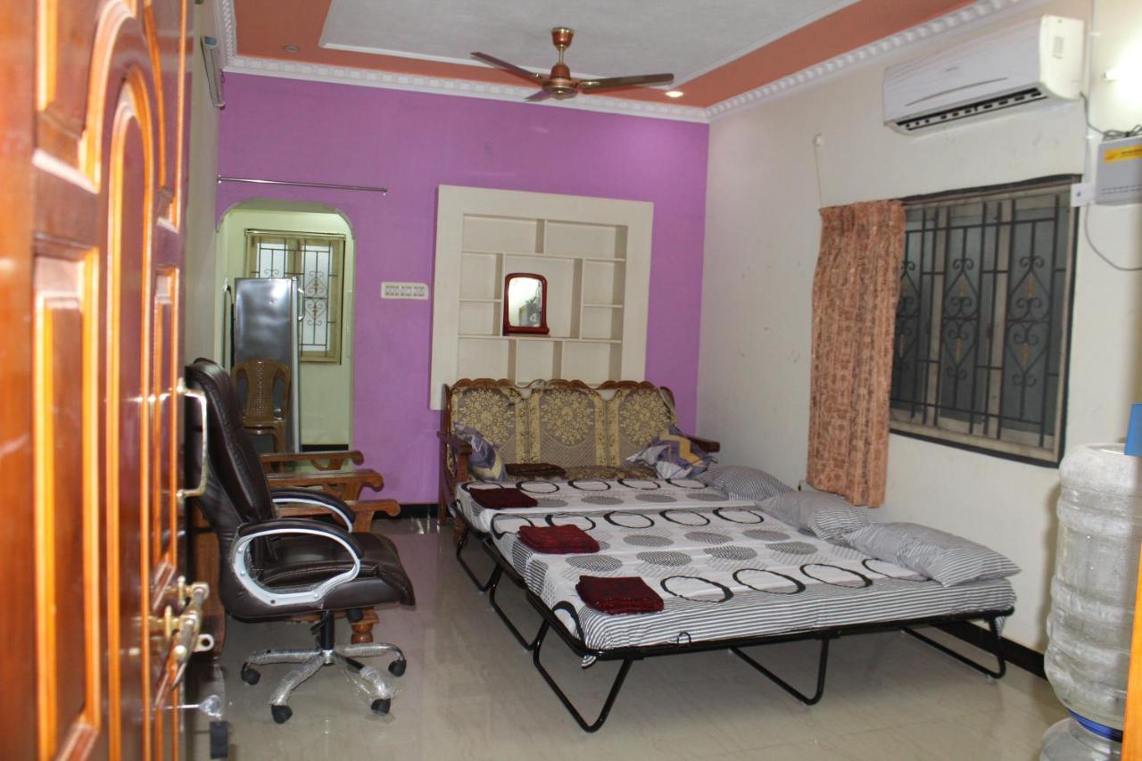 Apartment Centaurus Near Trichy Airport *